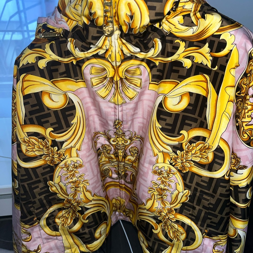 Fendi x Versace (Fendace) new collab, size Small